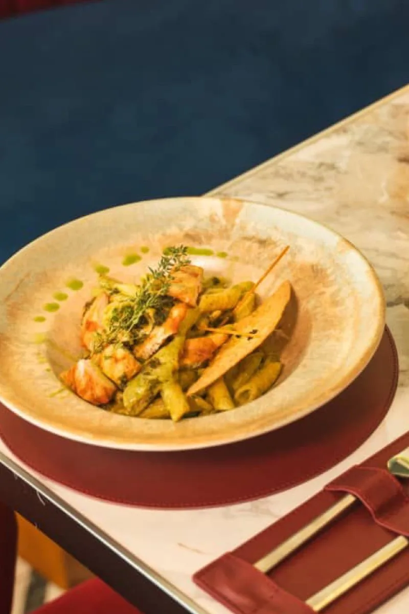 Fiora Garden dining experience